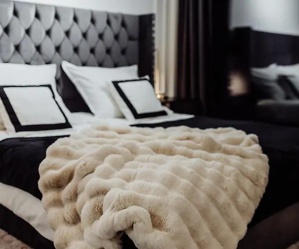 Arte Unia Art 118 - Faktura Vat Garaz 公寓 *